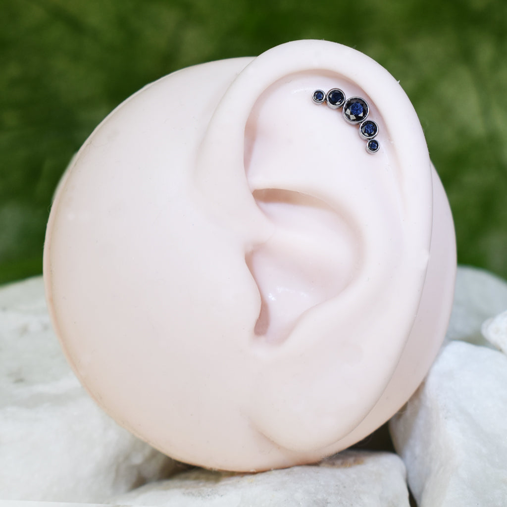 PIERCING LABRET CLÚSTER BRILLOS NEGRO