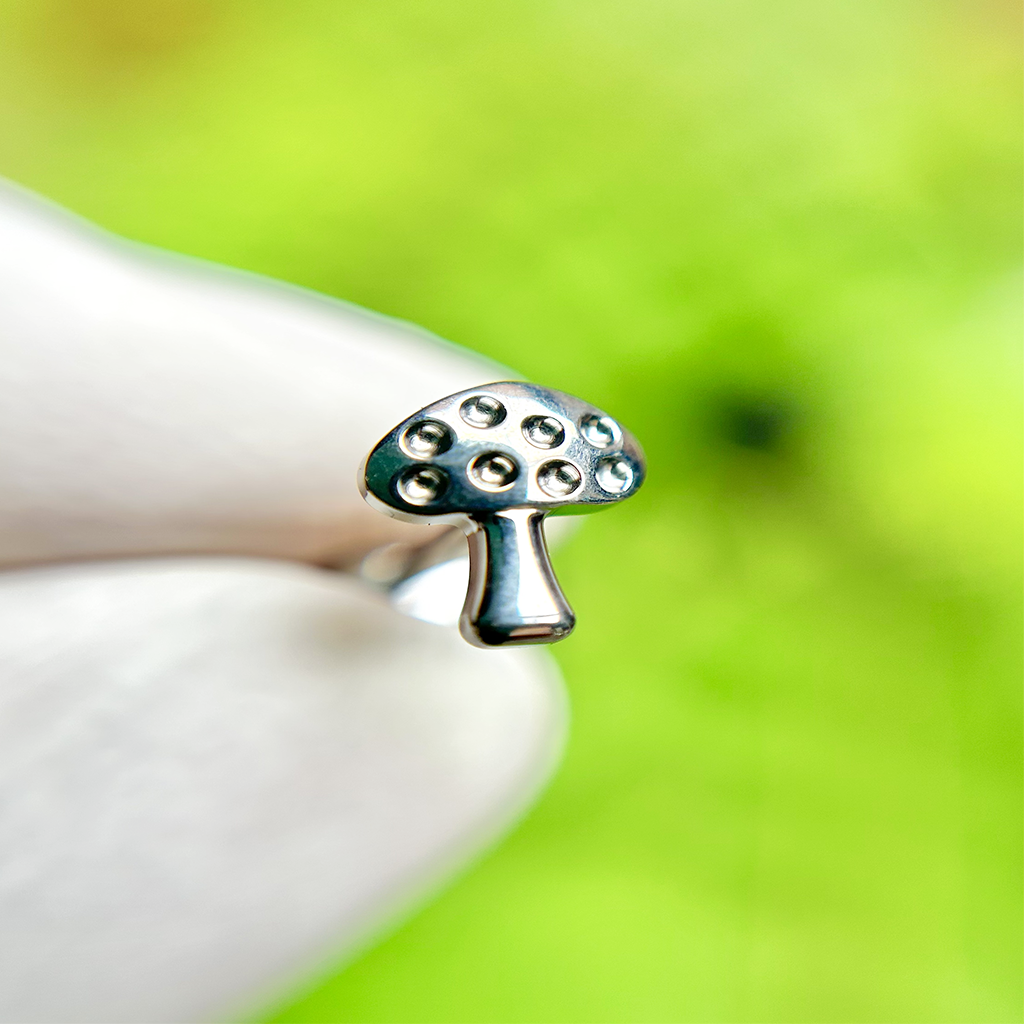 Piercing Champiñón