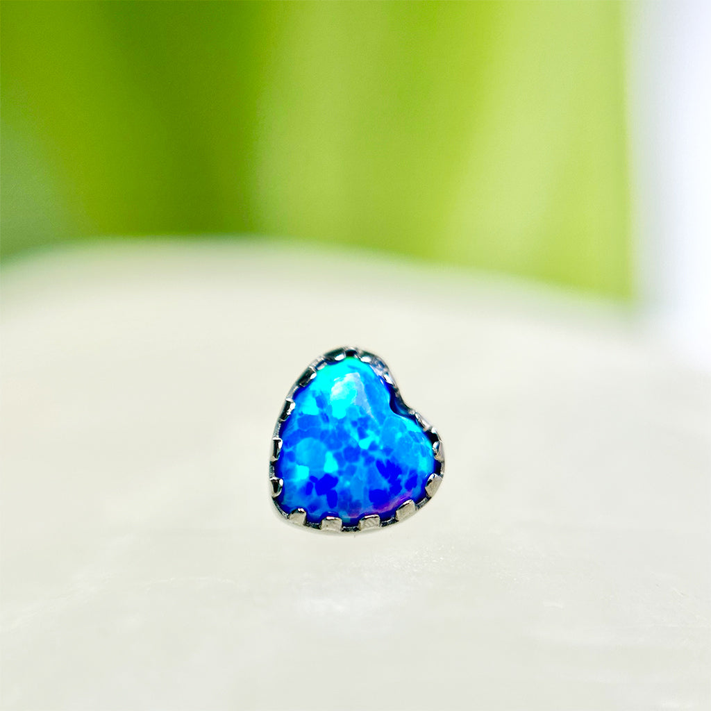 Piercing de Ópalo Azul en Forma de Corazón