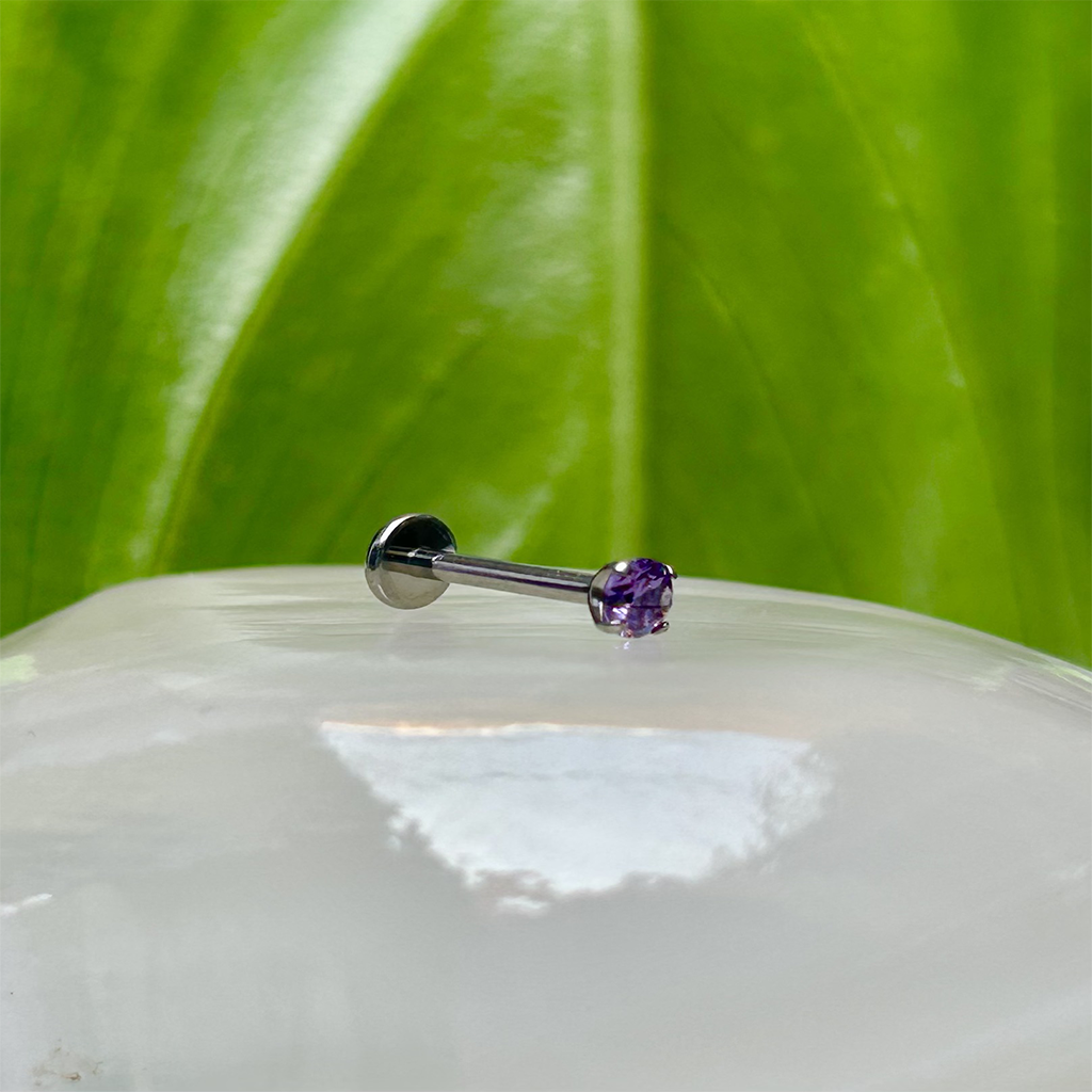 Piercing circón morado