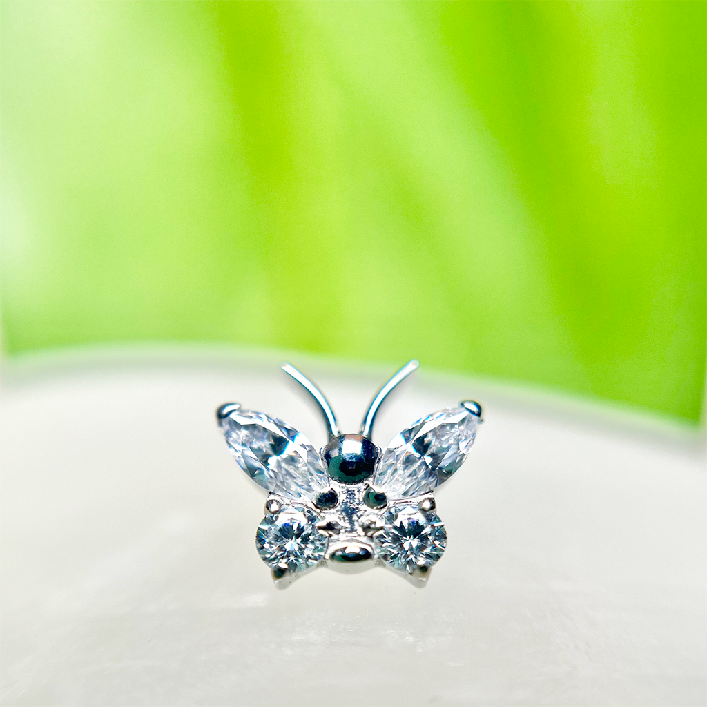 Piercing Mariposa Con Circón Blanco