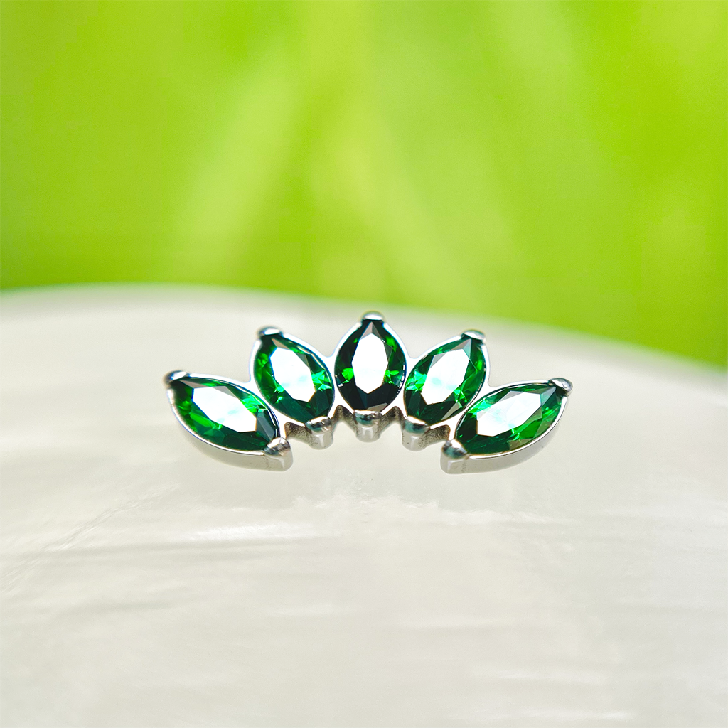 Clúster Nube Con Circones Verdes