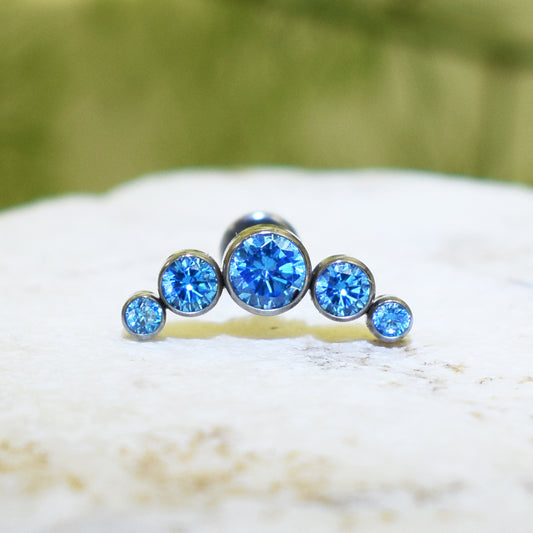 PIERCING LABRET CLÚSTER BRILLOS AZULES