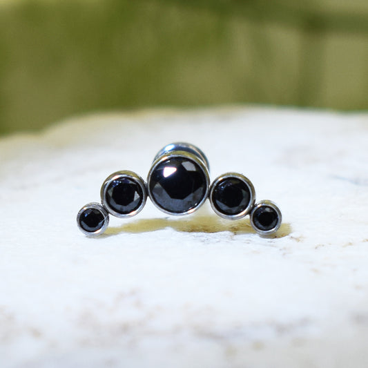 PIERCING LABRET CLÚSTER BRILLOS NEGRO