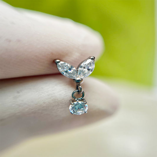 Piercing de Mariposa Con Colgante