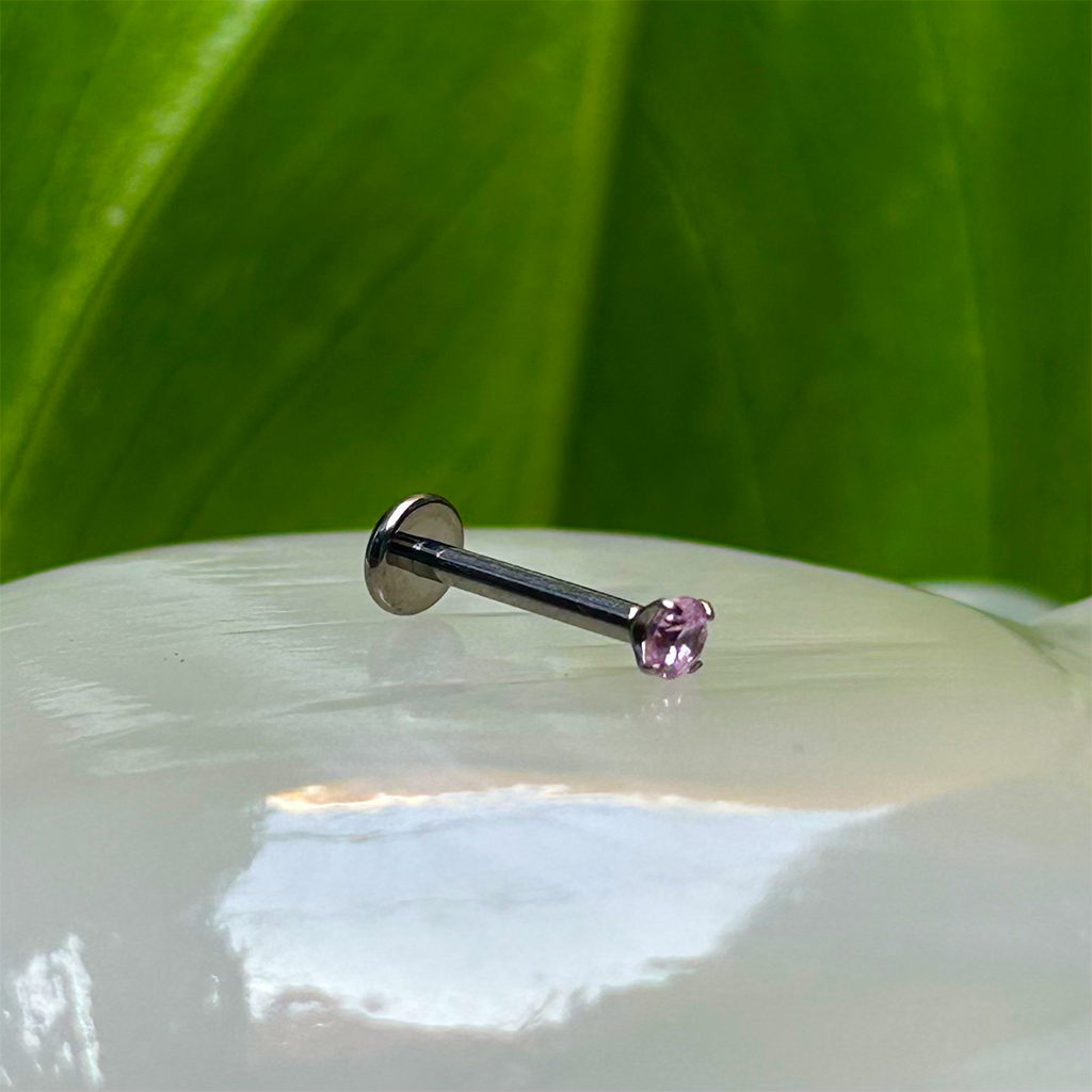 Piercing circón rosado